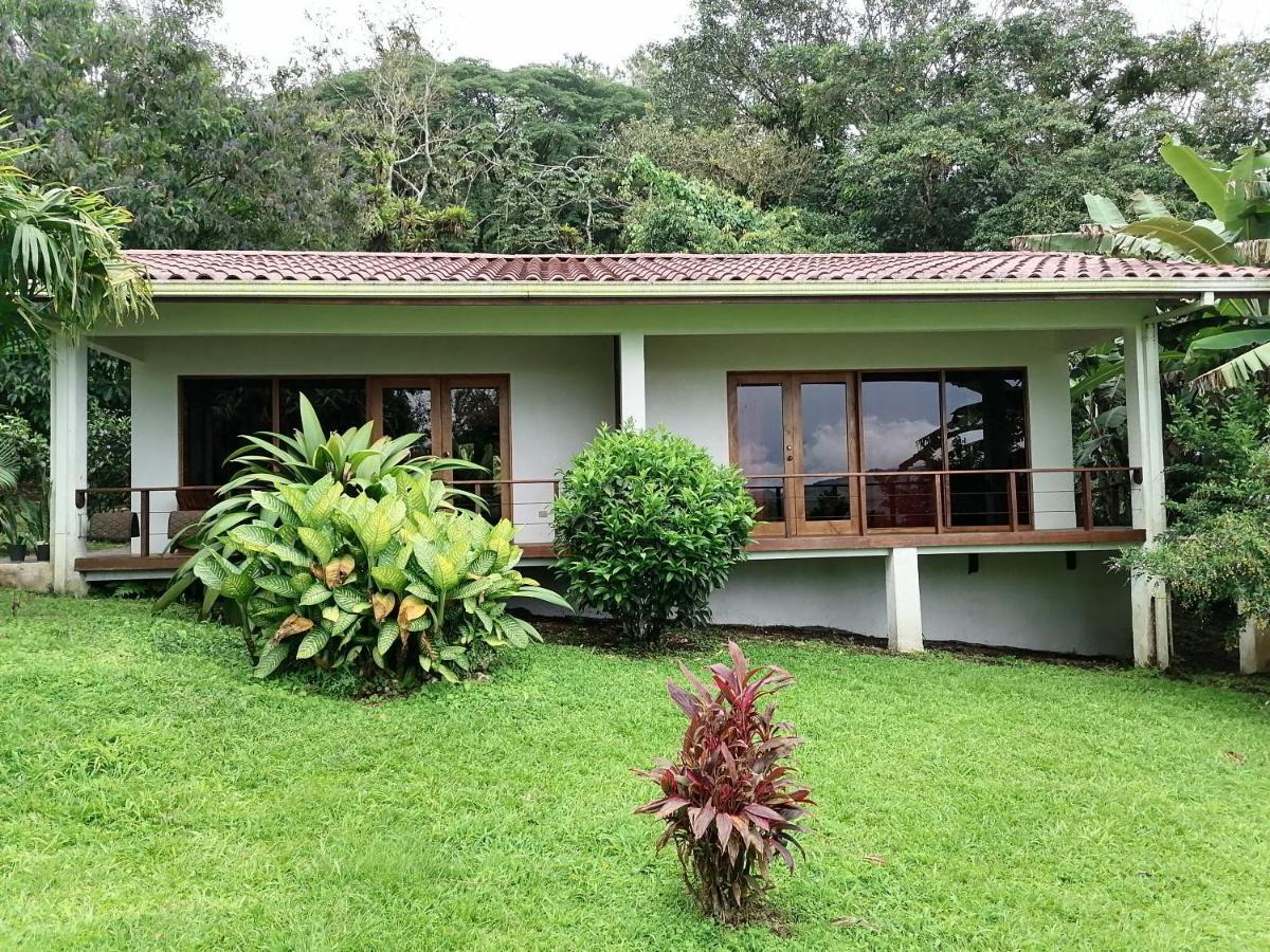 La Ceiba Tree Bed and breakfast Tilarán